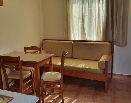 Sofia & Apts Aparthotel Agia Marina