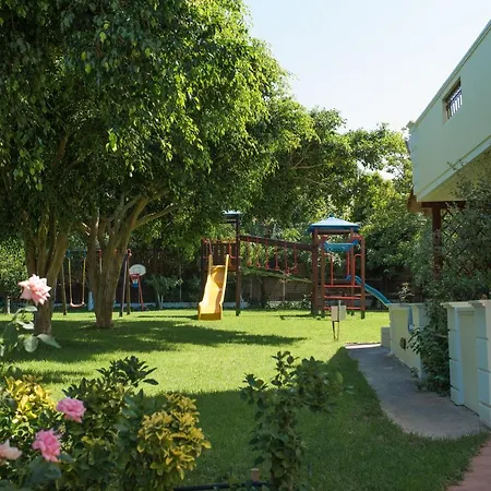 Sofia & Apts *